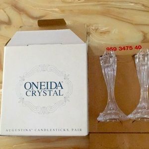 Oneida Crystal Augustine Candlestick holders pair